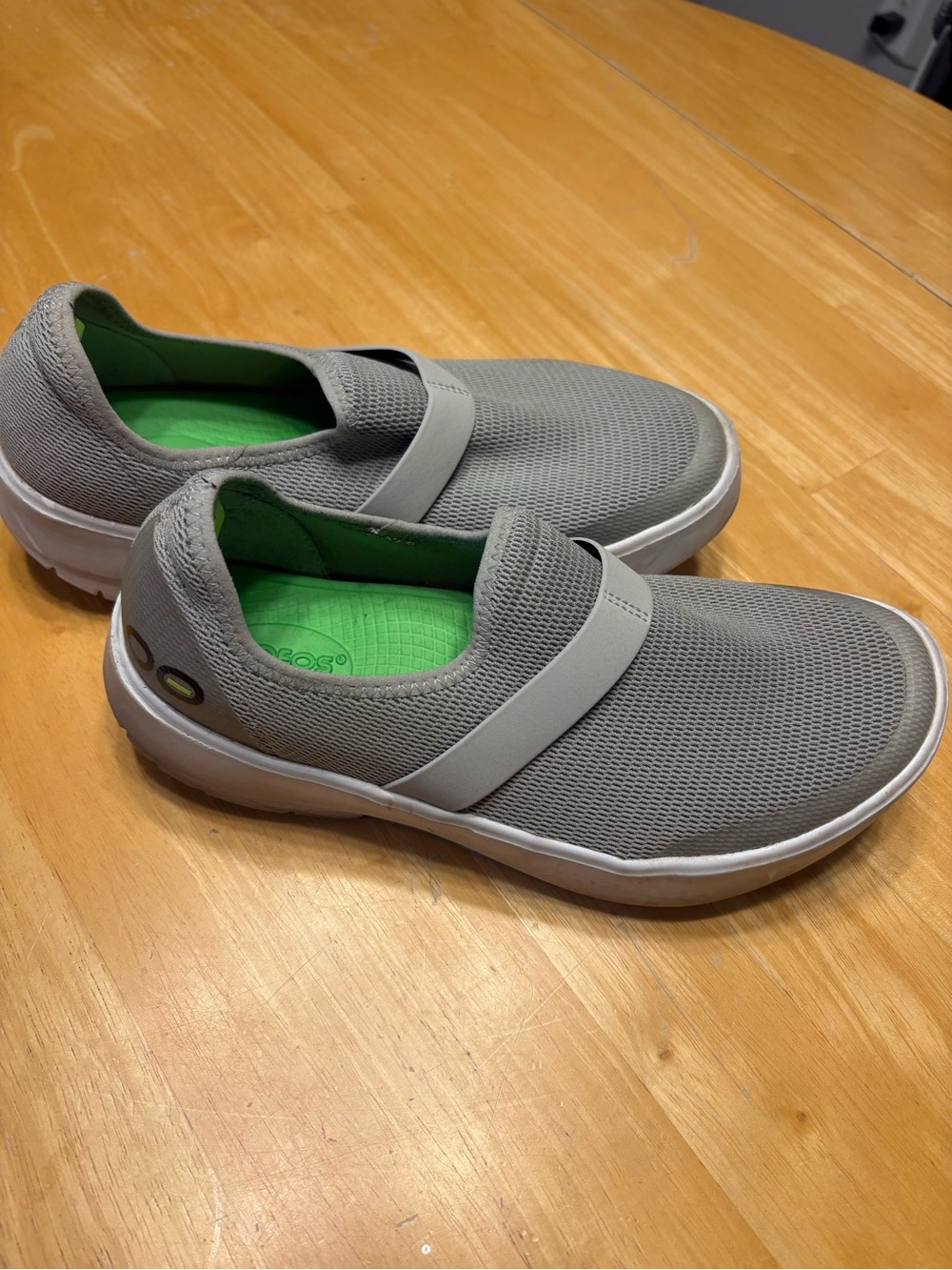 OOFOS Women's Slip-On Loafers in Gray with Bright Green Insole